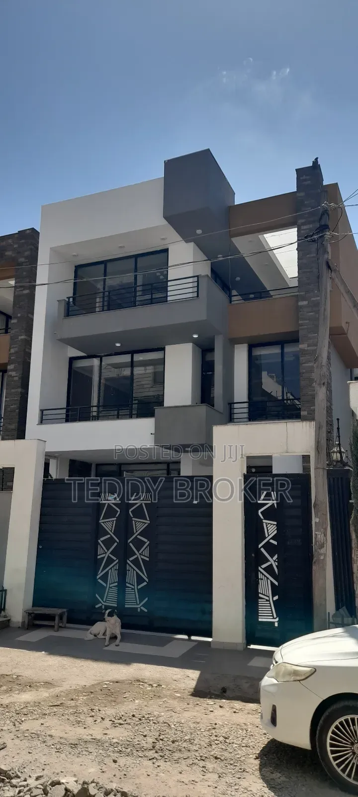 8bdrm House in Haile Garment, Nifas Silk-Lafto for sale