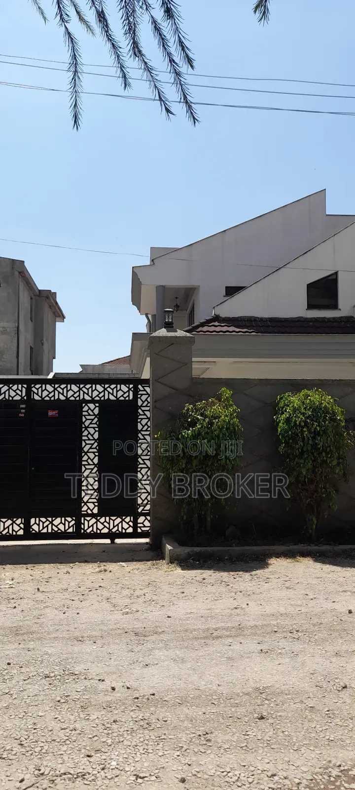 7bdrm House in Haile Garment, Nifas Silk-Lafto for sale