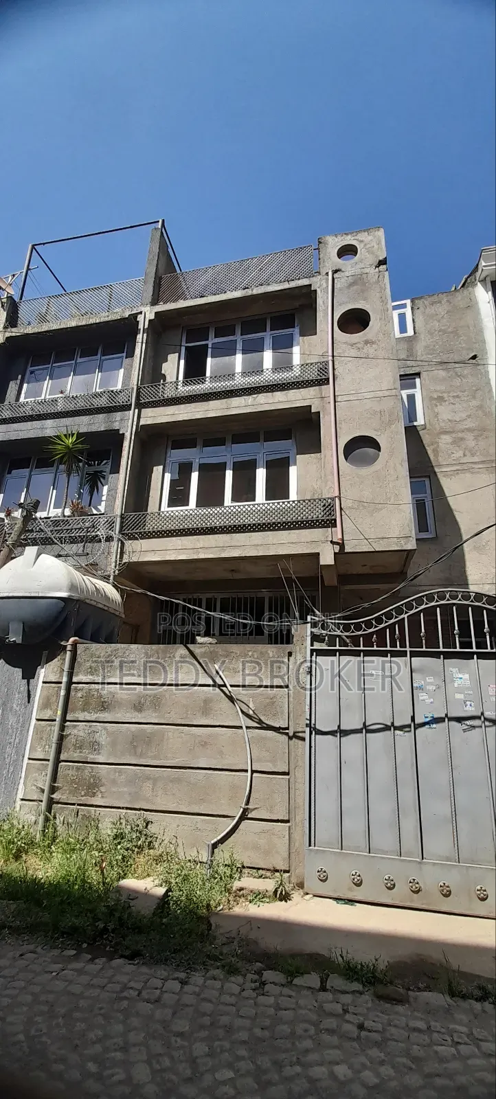 7bdrm House in Haile Garment, Nifas Silk-Lafto for sale