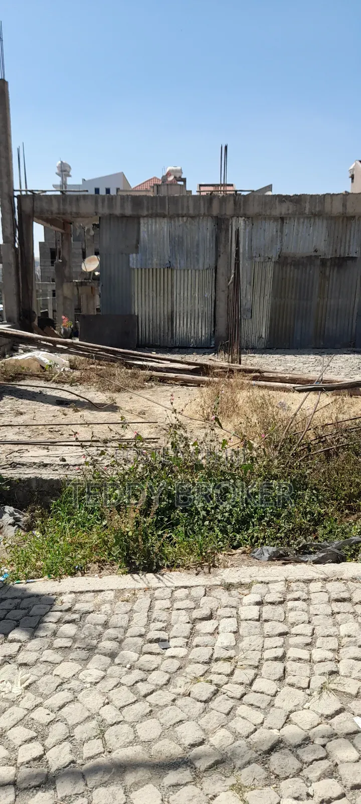 7bdrm House in Haile Garment, Nifas Silk-Lafto for sale