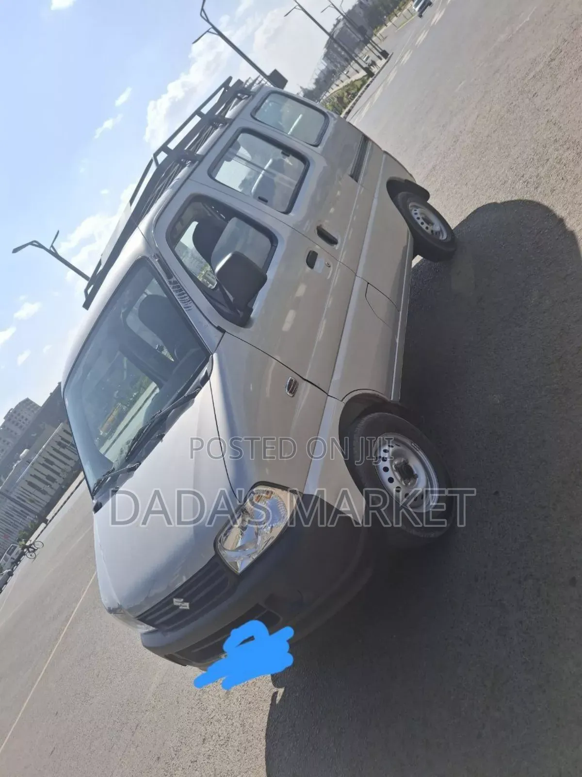 Suzuki Eeco 2024 Silver