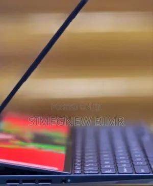 Photo - New Laptop HP ZBook Create G7 32GB Intel Core I7 SSD 1T