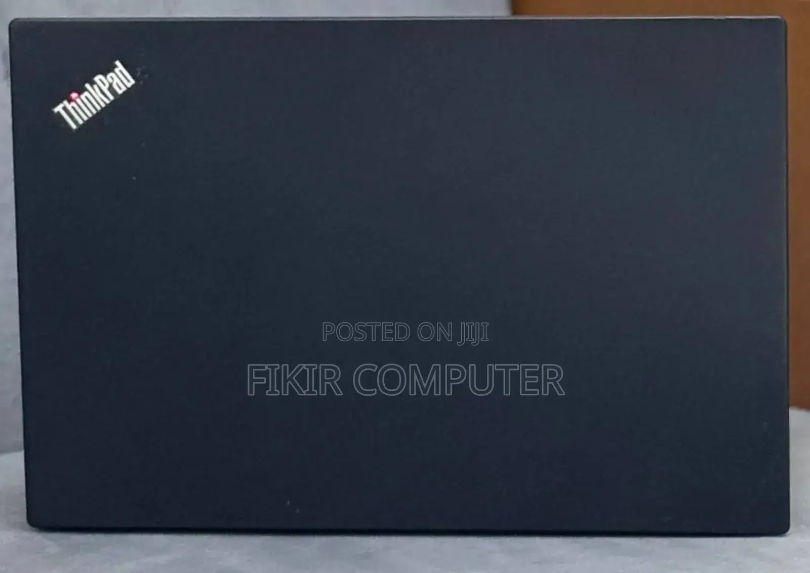 New Laptop Lenovo ThinkPad T480s 8GB Intel Core I7 SSD 256GB