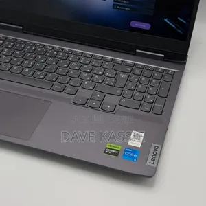 New Laptop Lenovo LOQ 15IRH8 16GB Intel Core I5 SSD 512GB