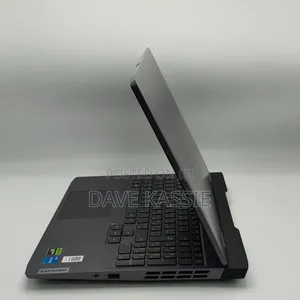New Laptop Lenovo LOQ 15IRH8 16GB Intel Core I5 SSD 512GB