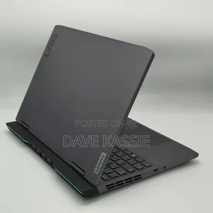New Laptop Lenovo LOQ 15IRH8 16GB Intel Core I5 SSD 512GB