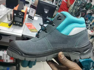 Photo - Total Safety Shoes