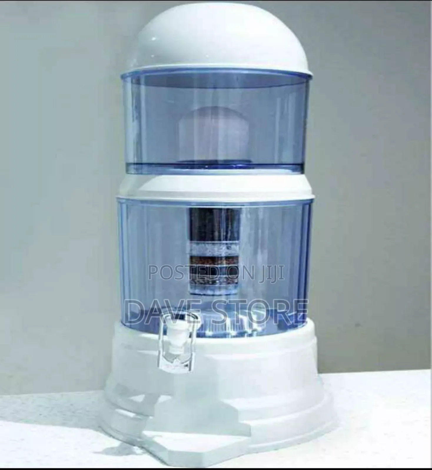 የውሀ ማጣሪያ በ 16 ሊትር የቀረበ