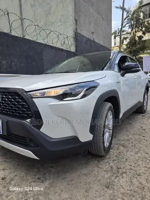New Toyota Corolla Cross Hybrid 2023 White
