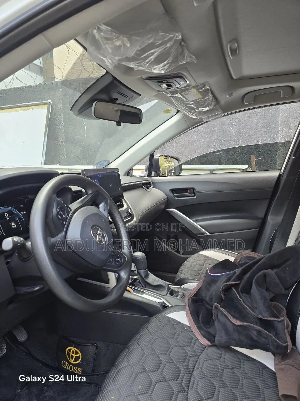 New Toyota Corolla Cross Hybrid 2023 White