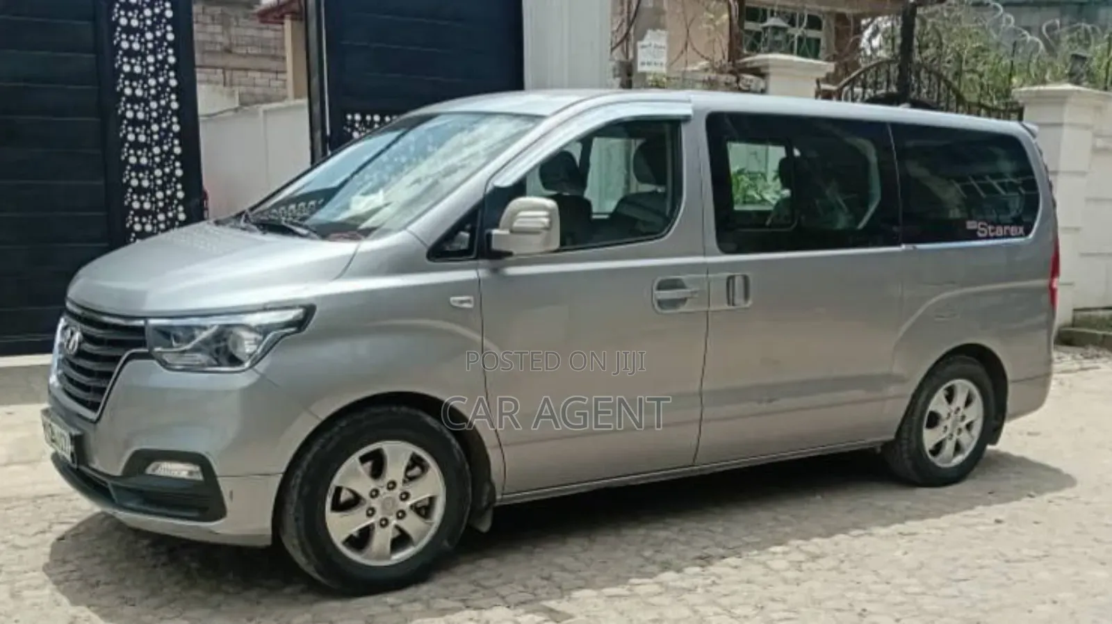 Hyundai Starex 2020 Silver