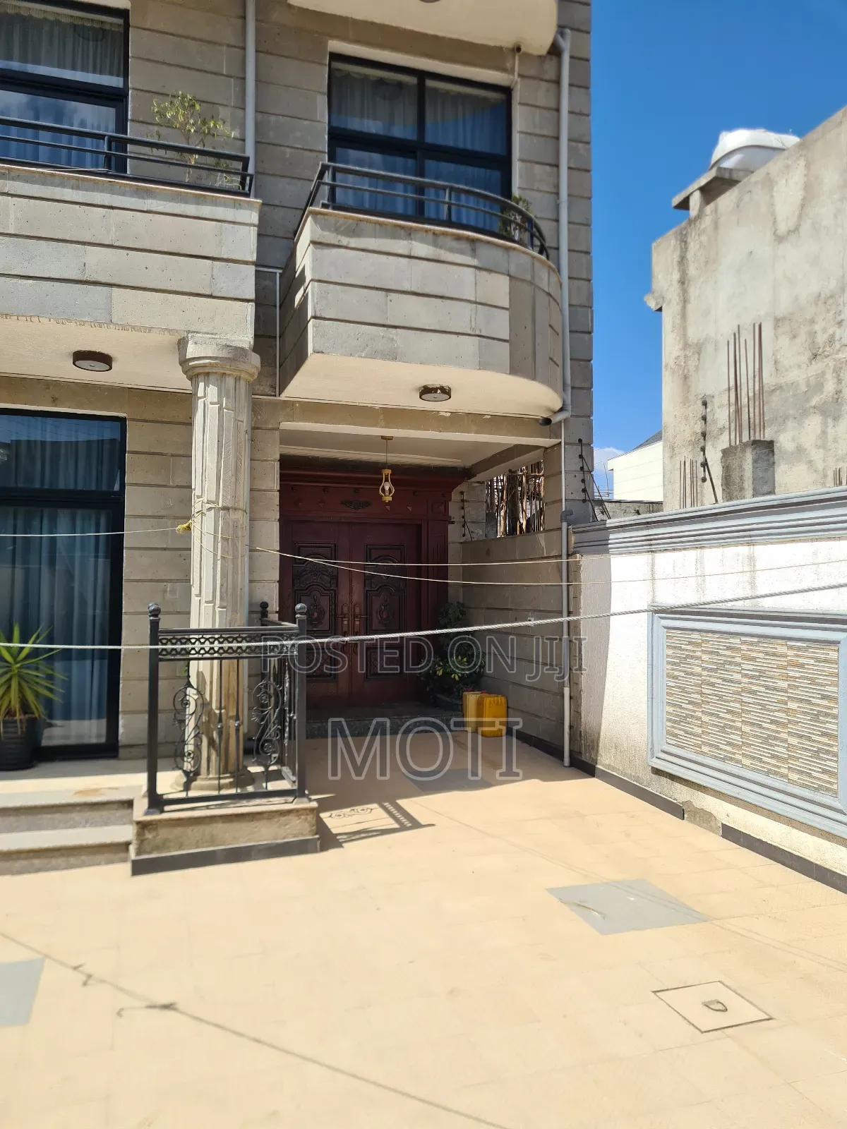Furnished 8bdrm House in Oromia-Finfinne for sale