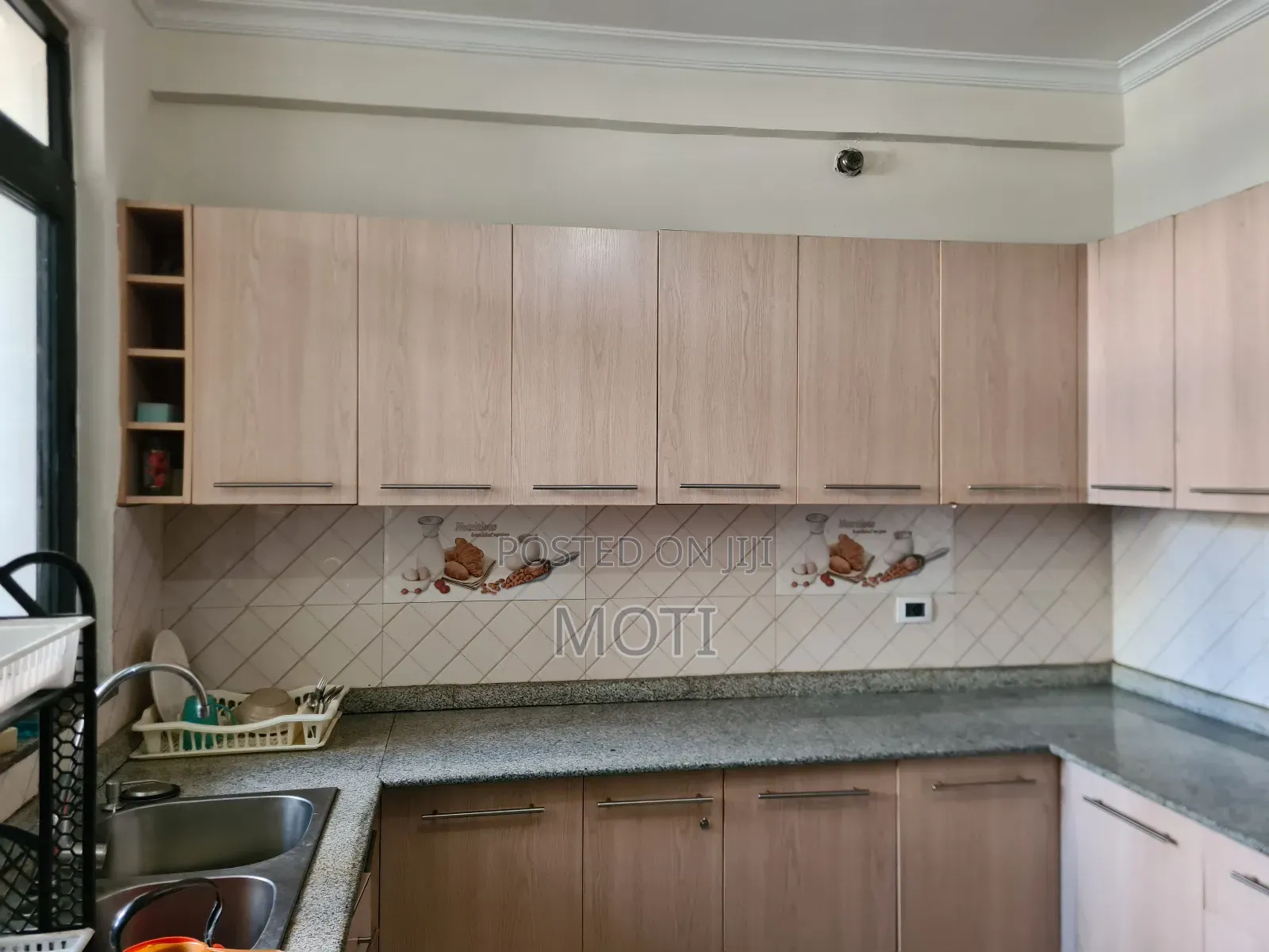 Furnished 8bdrm House in Oromia-Finfinne for sale