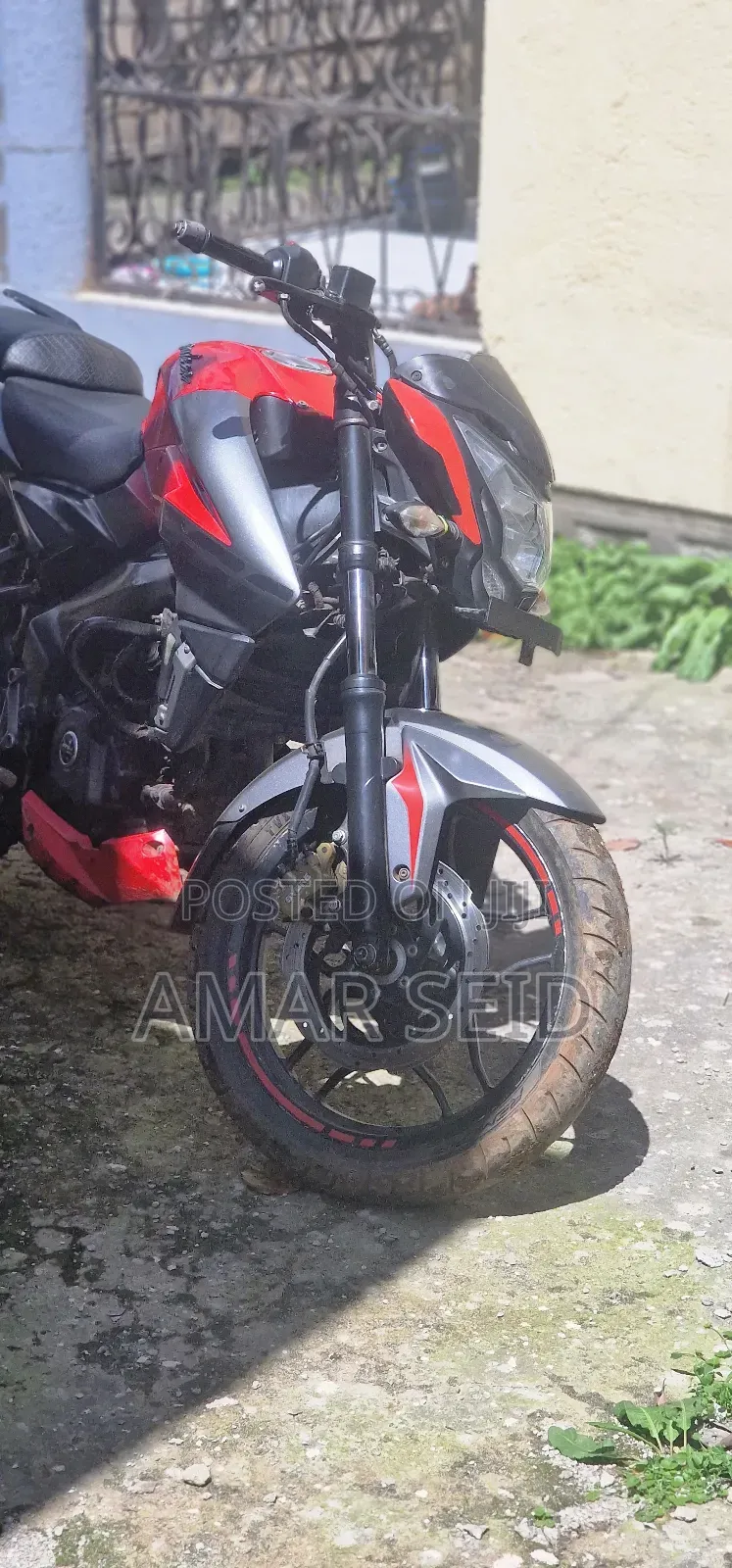 Bajaj Pulsar NS 200 2018 Red