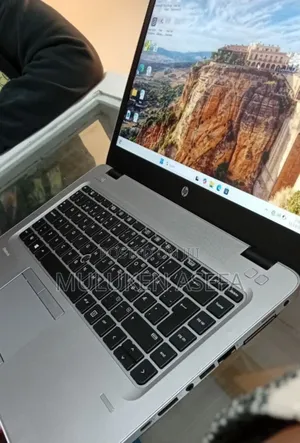 Photo - New Laptop HP EliteBook 840 G3 8GB Intel Core I5 SSD 256GB