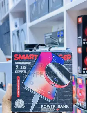 Photo - Power Bank 10,000mah Very Convenient to Hold and Move