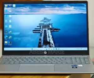 New Laptop HP Stream Notebook 16GB Intel Core I7 SSD 512GB