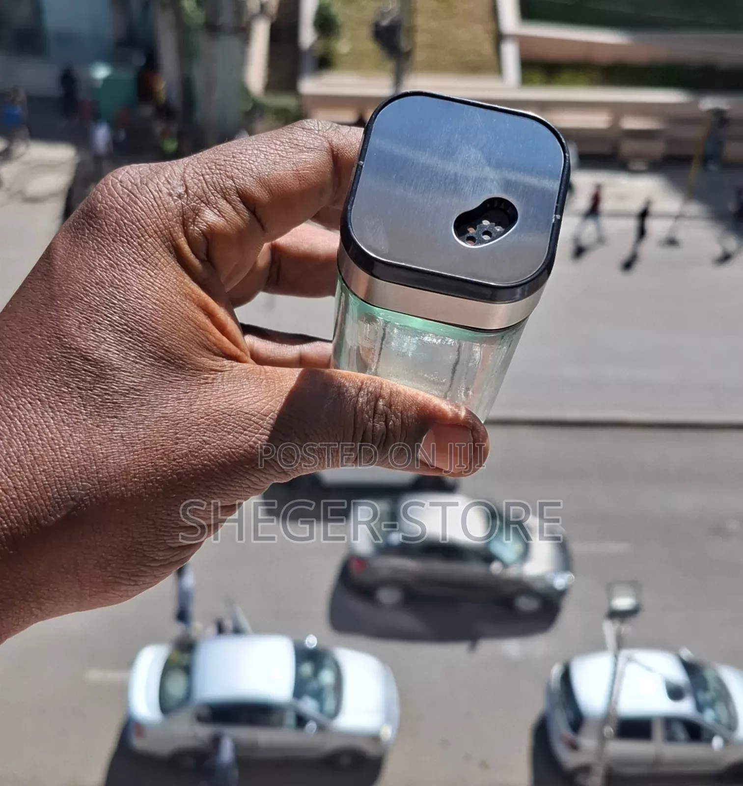 High Quality Condiment Set
( የደረቅና የፈሳሽ ነገሮች ማቅረቢያ
ወፍራም ብርጭቆ )