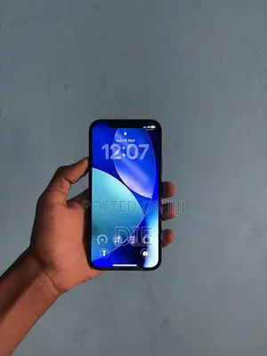 Photo - Apple iPhone 12 64 GB Blue