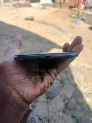 Apple iPhone 7 Plus 32 GB Black