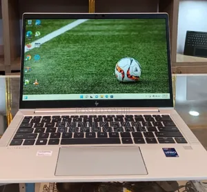 New Laptop HP EliteBook 840 G10 16GB Intel Core I7 SSD 512GB