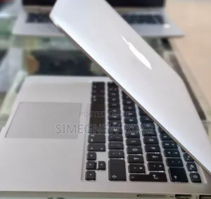 New Laptop Apple MacBook Air 2014 8GB Intel Core I7 SSD 256GB