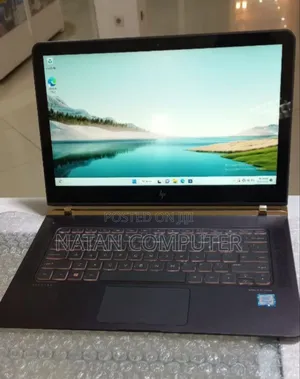 Photo - New Laptop HP Spectre 8GB Intel Core I7 SSD 256GB