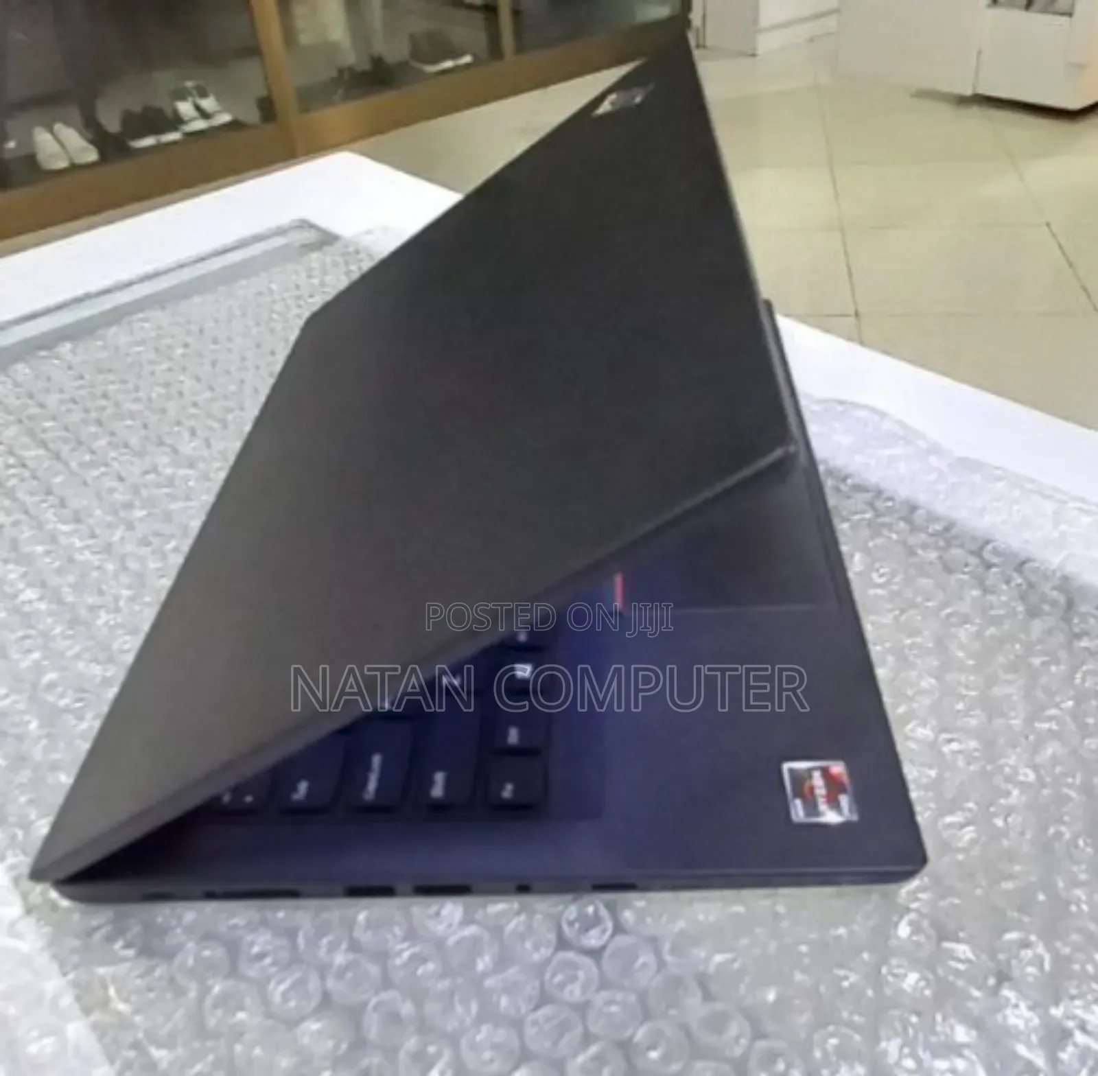 New Laptop Lenovo ThinkPad T495s 16GB AMD Ryzen 5 SSD 512GB