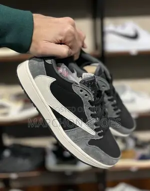 Nike Air Jordan 1 Low Travis Scott (Black/Grey)