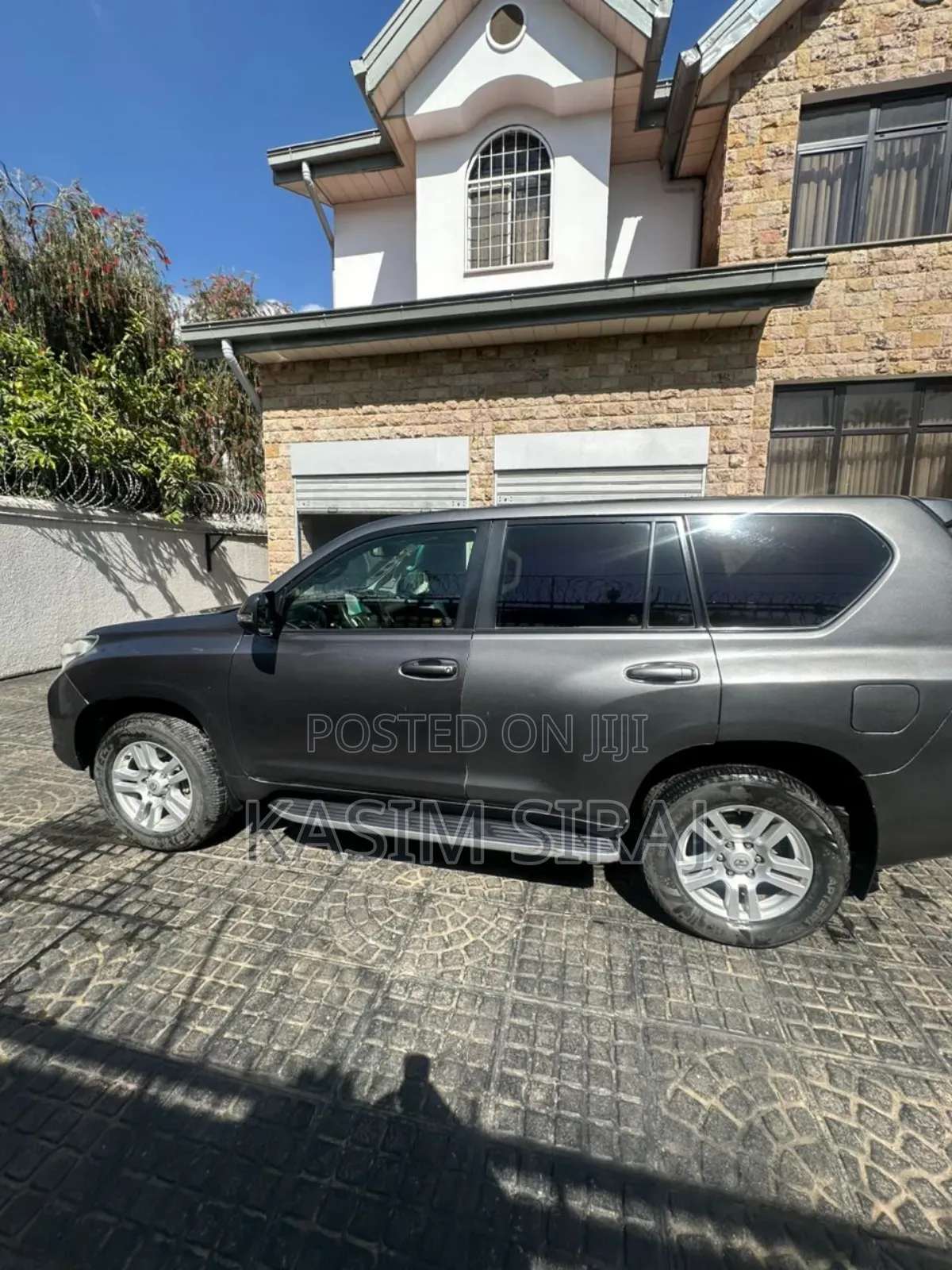Toyota Land Cruiser Prado 3.0 TD 2011 Gray