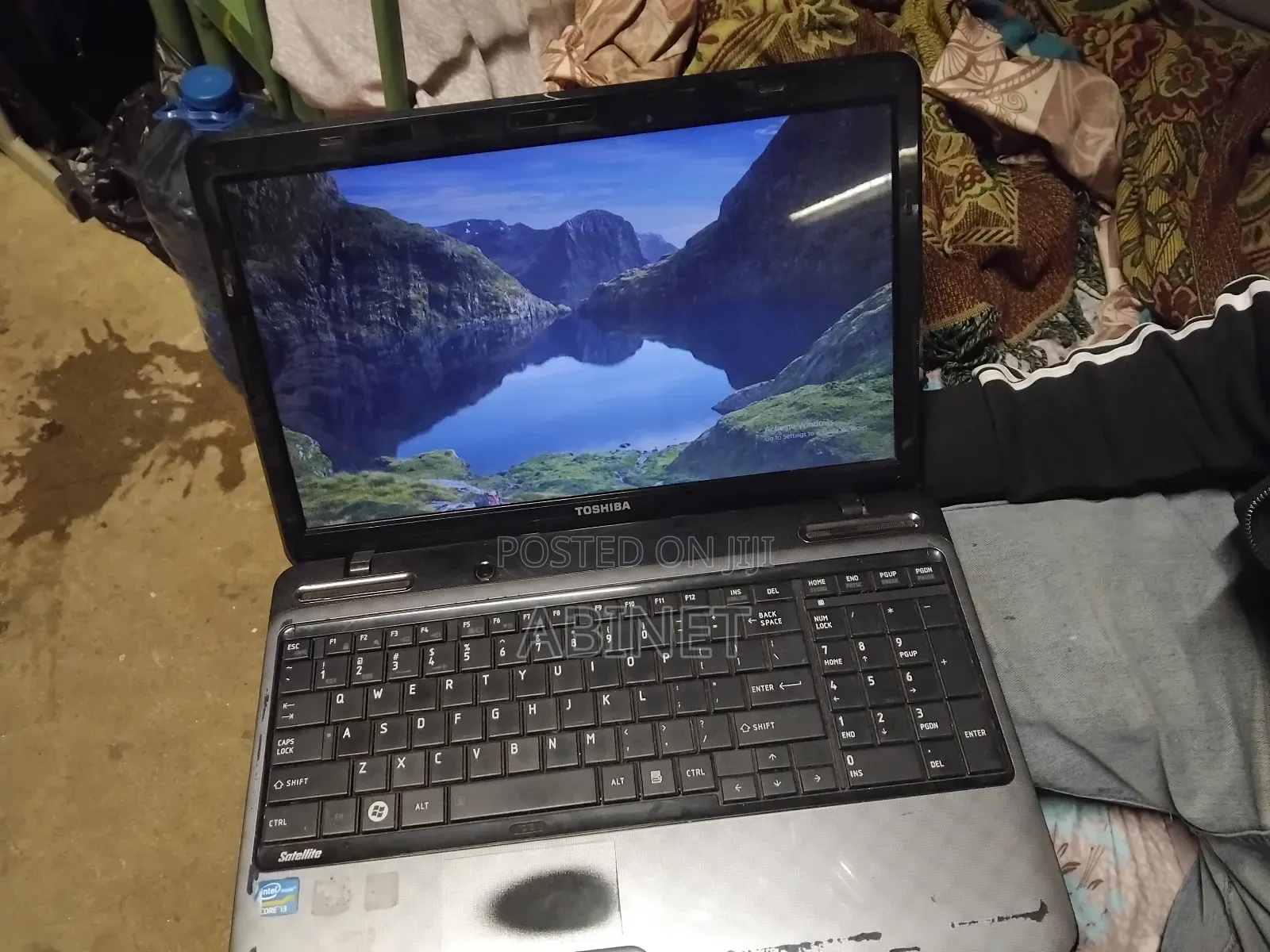 Laptop Toshiba Satellite L755 4GB Intel Core I3 HDD 500GB
