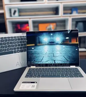 Photo - New Laptop HP OmniBook 5 Flip 16GB Intel Core 7 SSD 512GB