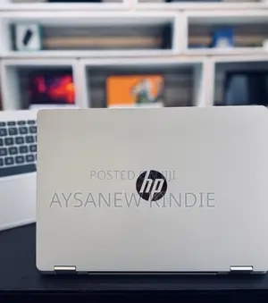 New Laptop HP OmniBook 5 Flip 16GB Intel Core 7 SSD 512GB