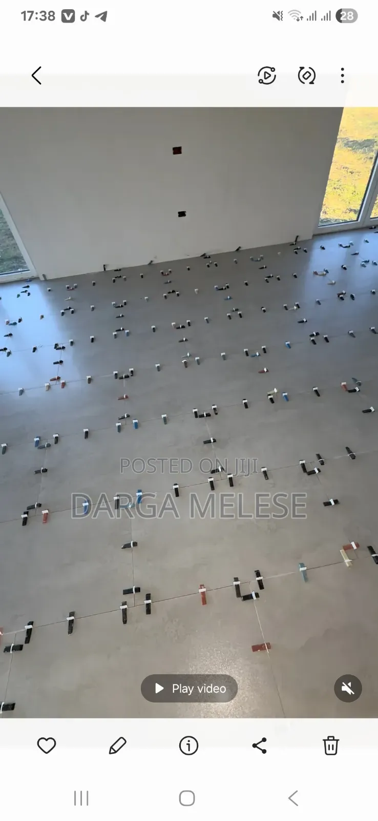 Dargaceramic Workers