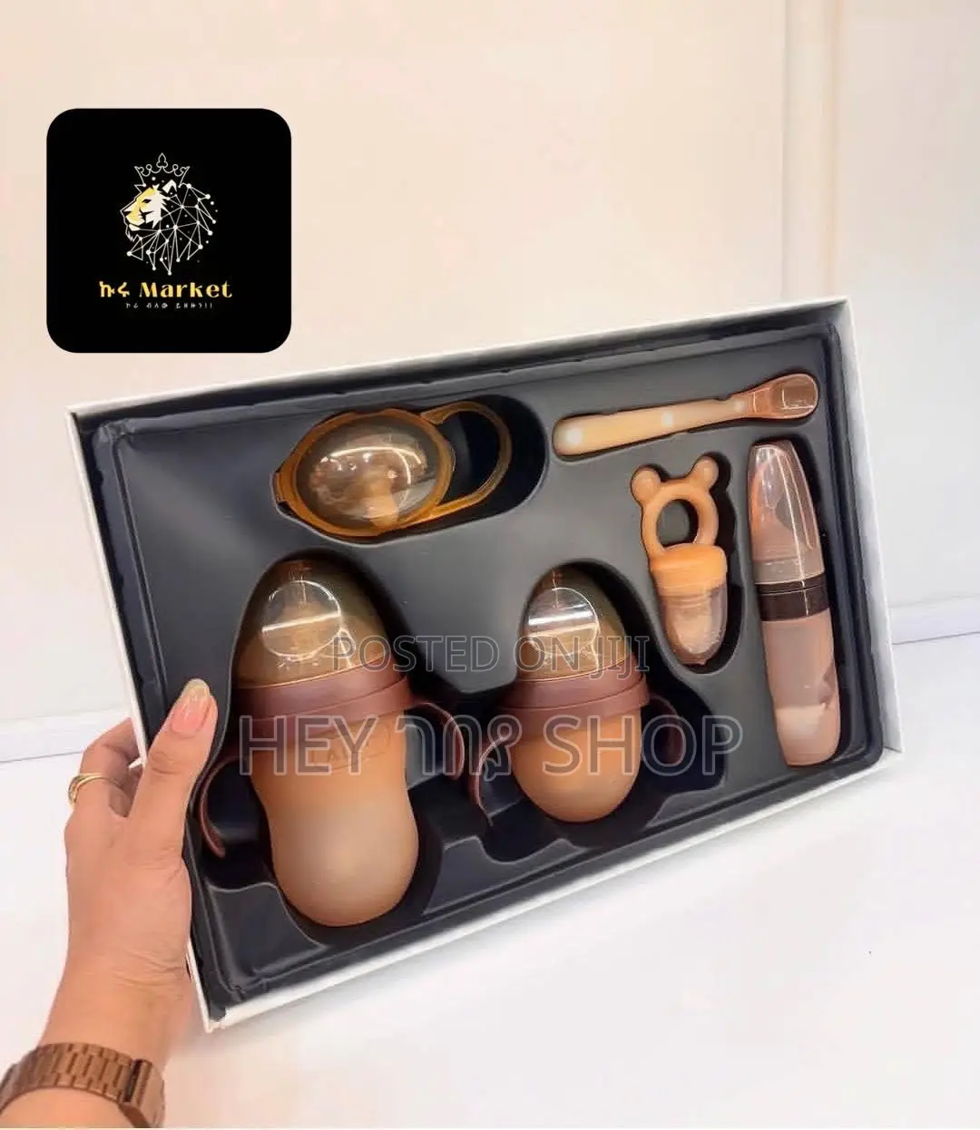 6 Pieces Bpa Free Silicone Baby Feeding Sets /6በ1 የልጆች የጡጦ ሴት