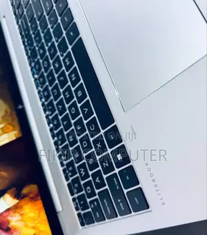 New Laptop HP EliteBook 860 G10 16GB AMD Ryzen 7 SSD 512GB