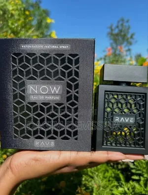 Photo - Now Perfume (ሸቶ)