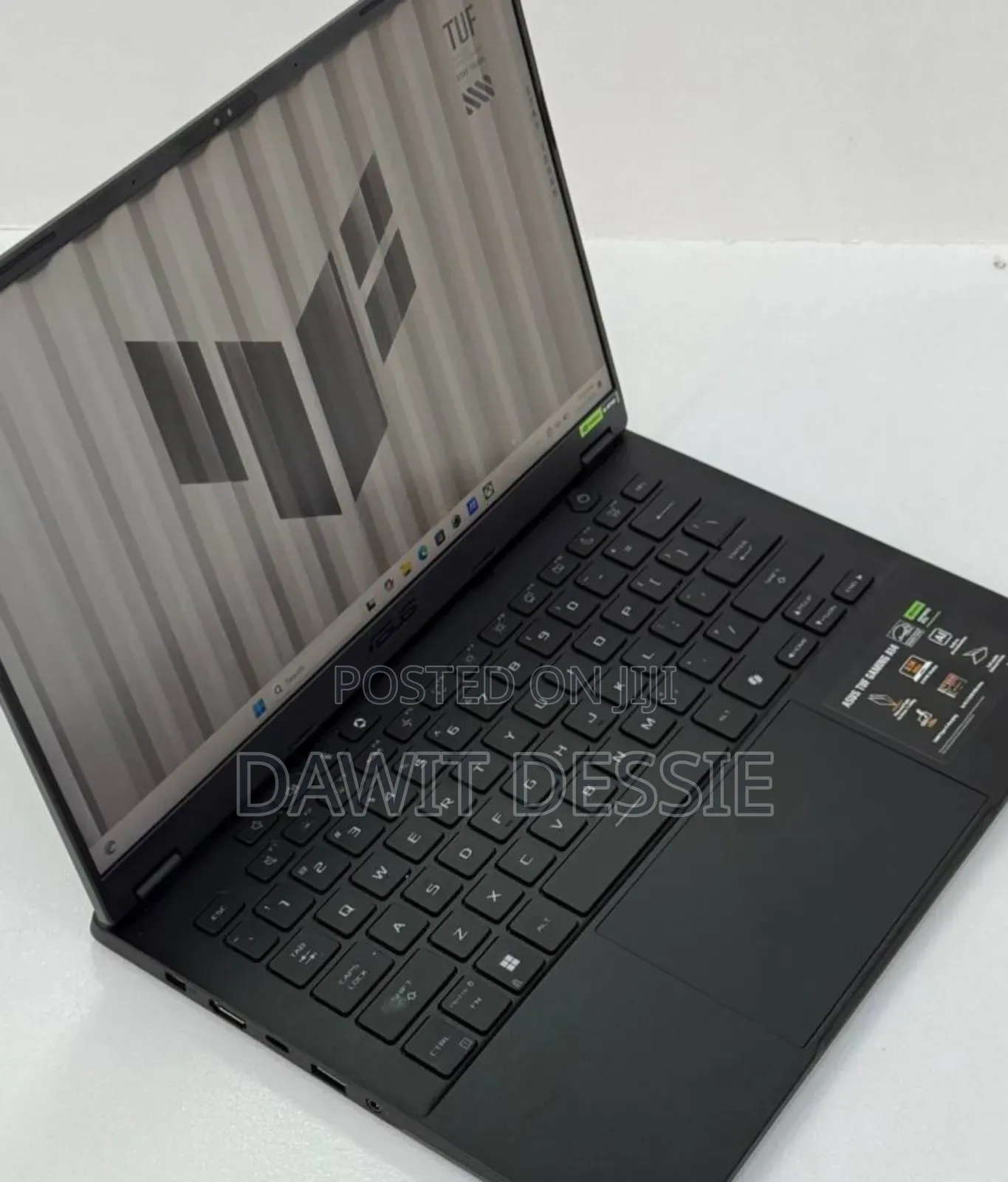 New Laptop Asus 16GB AMD Ryzen 9 SSD 1T