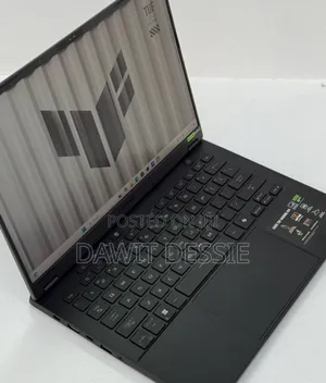 New Laptop Asus 16GB AMD Ryzen 9 SSD 1T