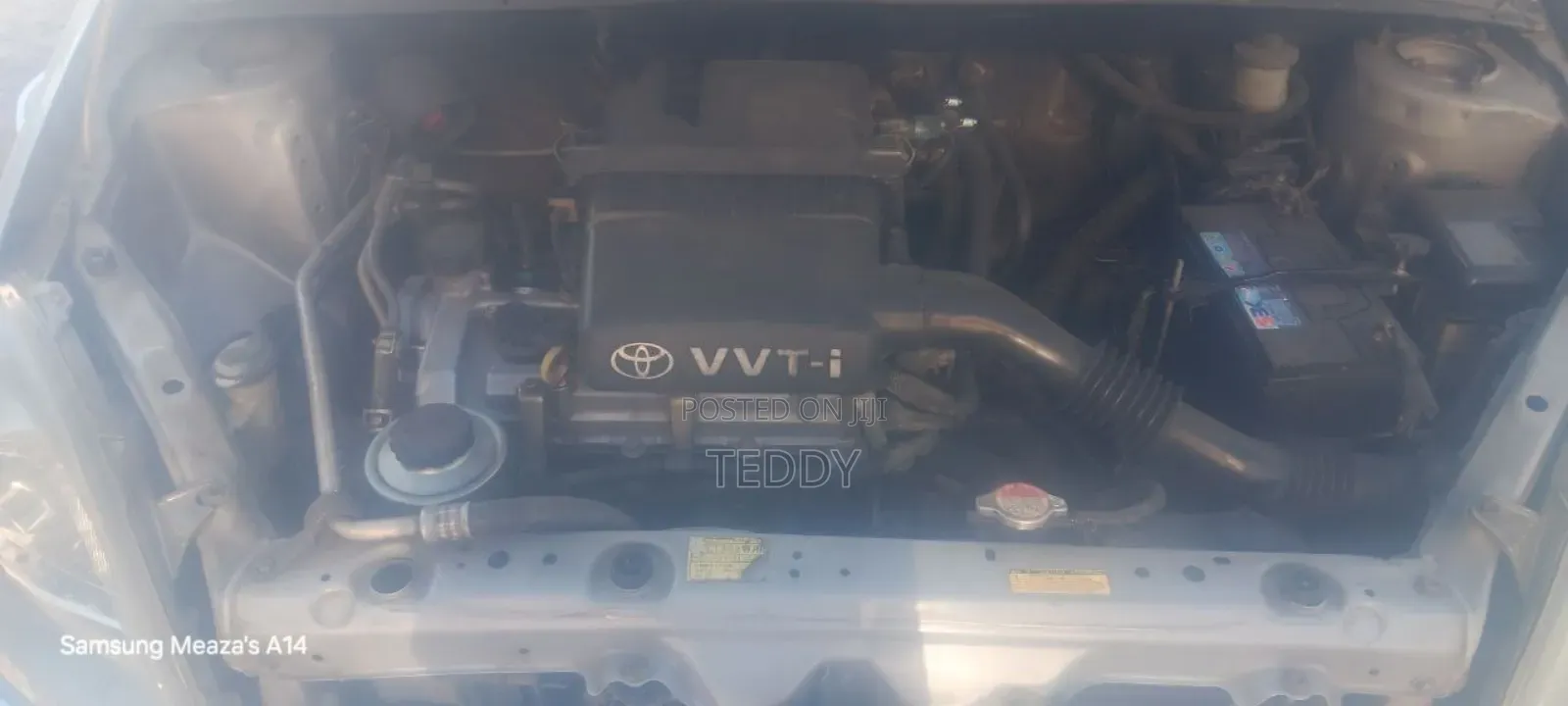 Toyota Vitz 2001 Silver