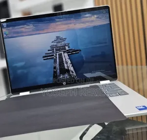 New Laptop HP OmniBook 5 Flip 16GB Intel Core 7 SSD 1T