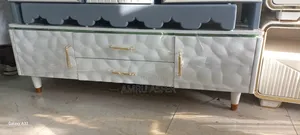 ቲቪ እስታንድ 1.m 1.20 .1.50