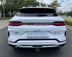 BYD Song Plus 2024 White