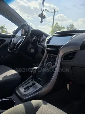 Photo - Hyundai Elantra 2013 Black