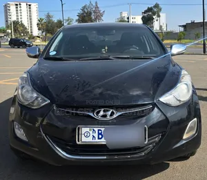 Hyundai Elantra 2013 Black