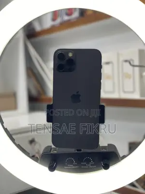 Photo - Apple iPhone 12 Pro 128 GB Black