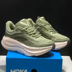 Photo - Hoka Bondi 9 (Grassland)