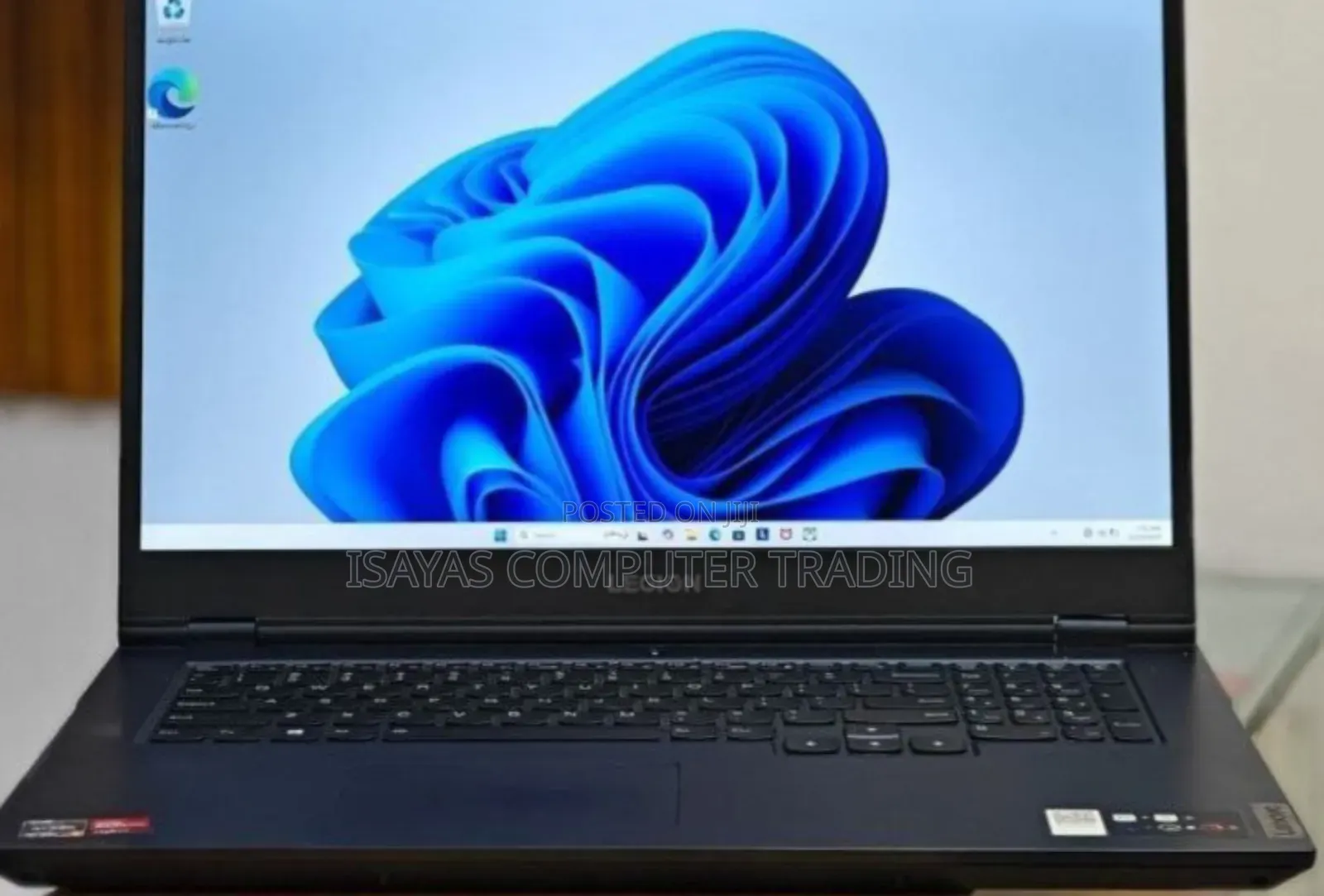 New Laptop Lenovo Legion 5 16GB AMD Ryzen 7 SSD 1T