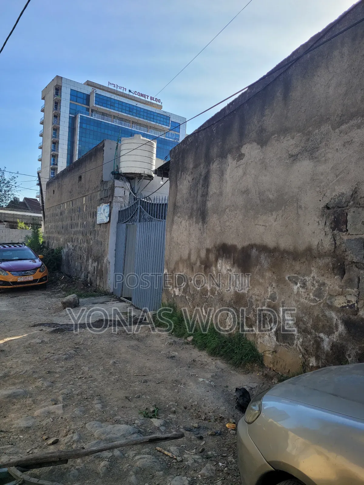 2bdrm House in Yeka for sale