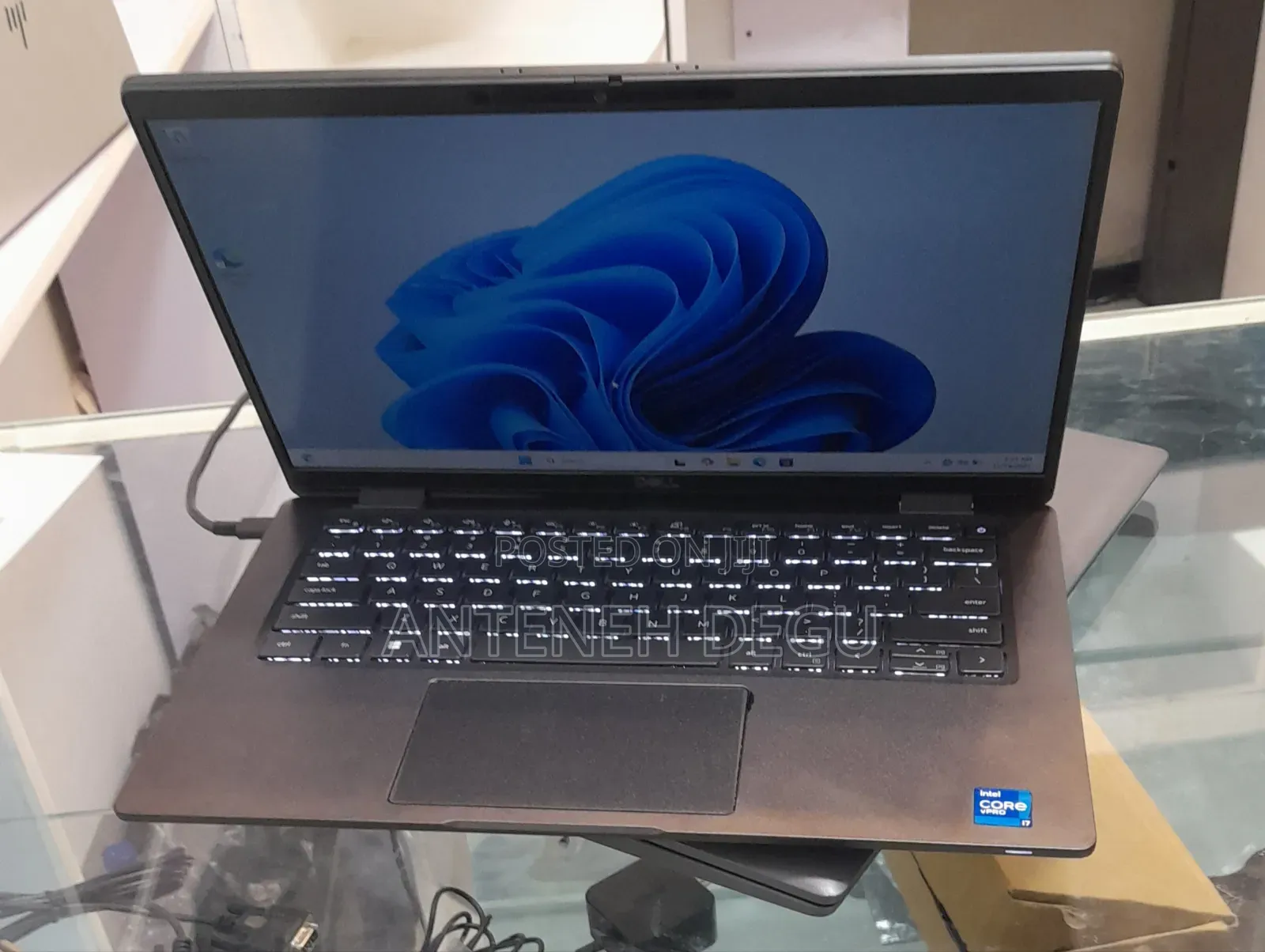 New Laptop Dell Latitude 7420 16GB Intel Core I7 SSD 512GB